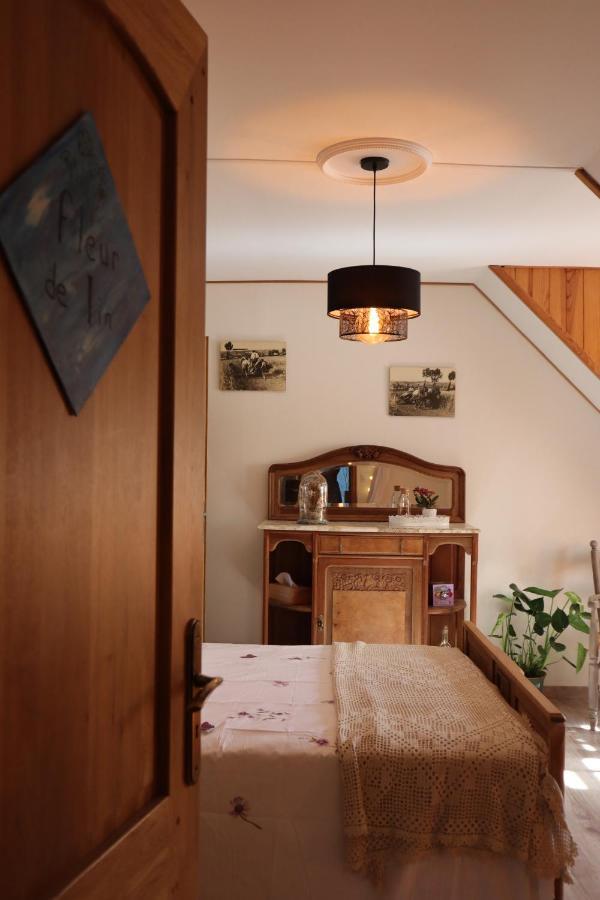 Saint-Jans-Cappel Kleene Geluk - Chambres Et Table D'Hotes מראה חיצוני תמונה